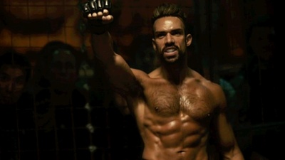 达伦·萨赫拉维的写真