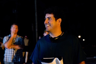 迪恩·以色列特的写真