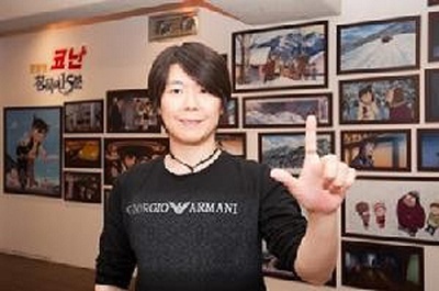 静野孔文的写真