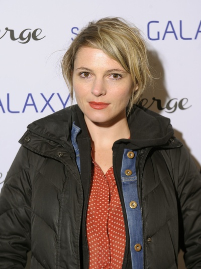 艾米·西米茨的写真