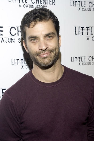 乔纳森·斯卡奇的写真