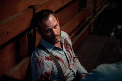 泰·奥尔森的写真