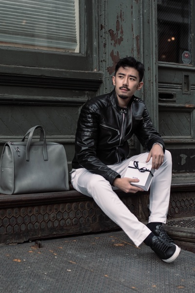 王梓谦的写真-王梓谦纽约情人节写真