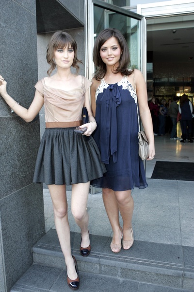 珍娜·科尔曼的写真