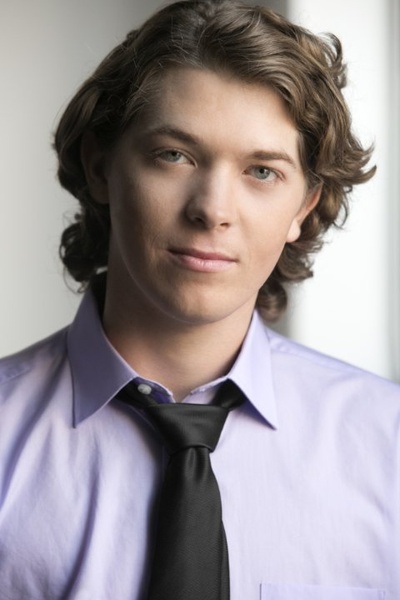 坦纳·卡林那的写真