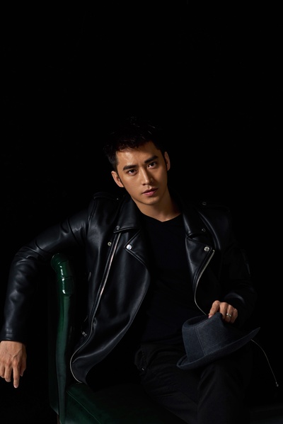 王道铁的写真-写真