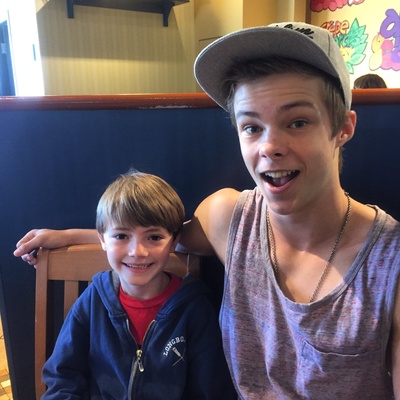 杰克逊·罗伯特·斯科特的写真-Bullies can be nice g...