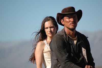 科恩·霍洛维的写真