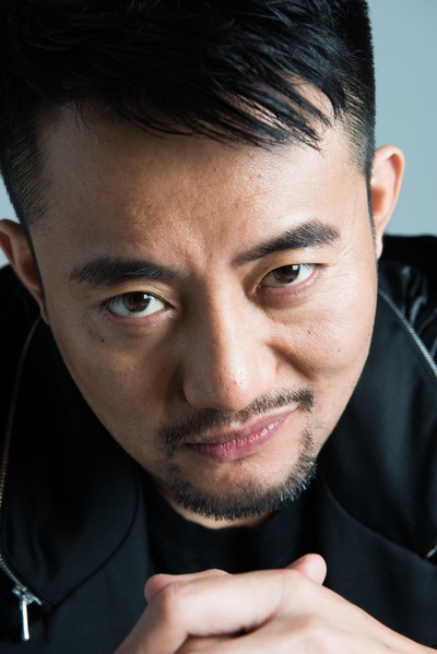 傅亨的写真-封面人物丨傅亨：四十...