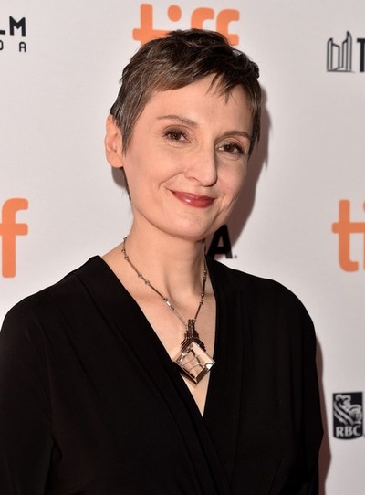 诺拉·托梅的写真