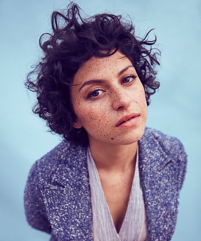 阿莉雅·肖卡特的写真