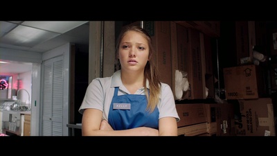 莉莉·塞佩的写真