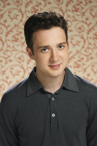 艾迪·凯伊·托马斯的写真