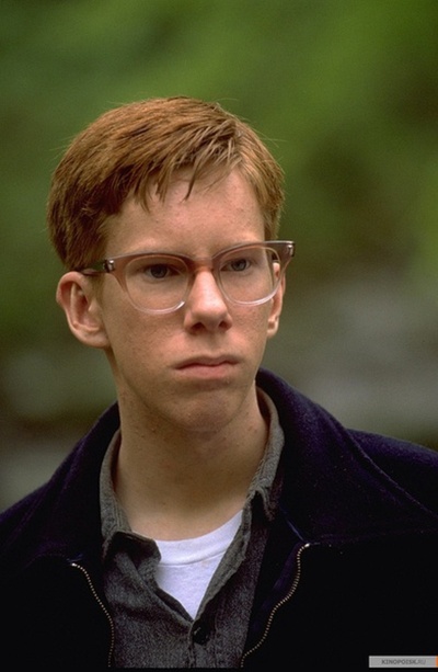 克里斯·欧文的写真-《十月的天空》里备受...