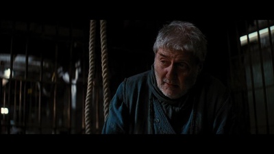 汤姆·康蒂的写真-The Dark Knight Rise...