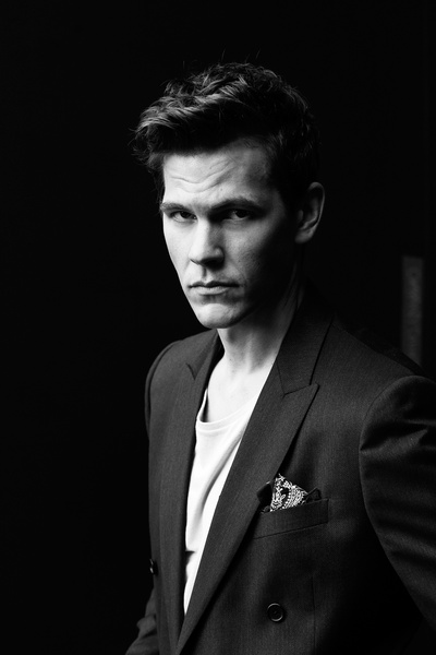 汤姆·里皮斯基的写真