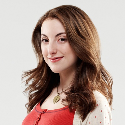 朱丽叶·戈利亚的写真