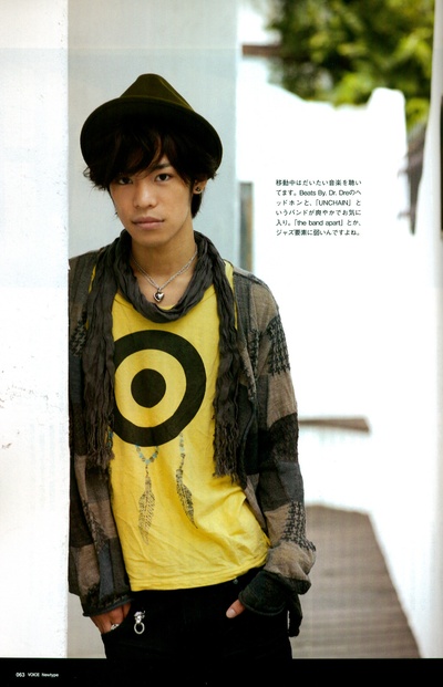 小野贤章的写真