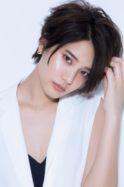 山崎纮菜的写真