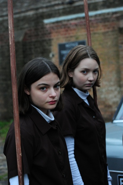 劳伦·埃斯波西托的写真