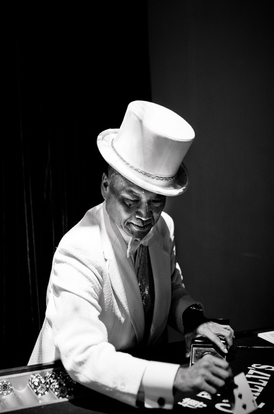 伍玉琪的写真-赌场