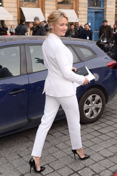 维尔日妮·埃菲拉的写真