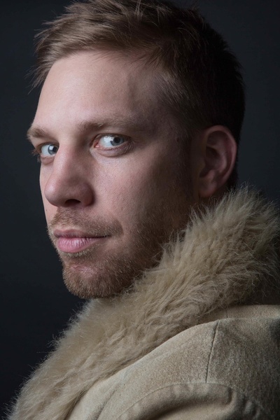 凯尔·麦克的写真