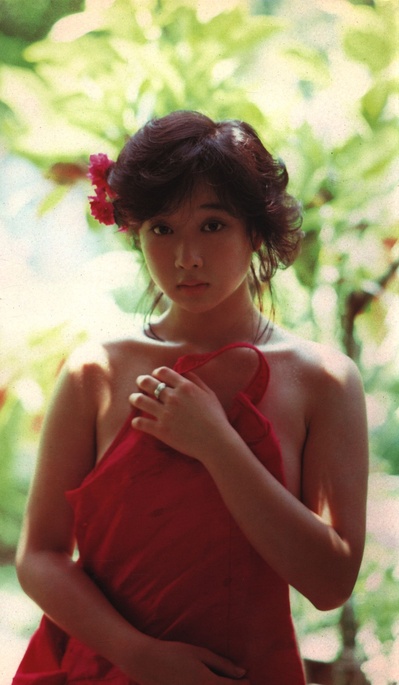 川上麻衣子的写真