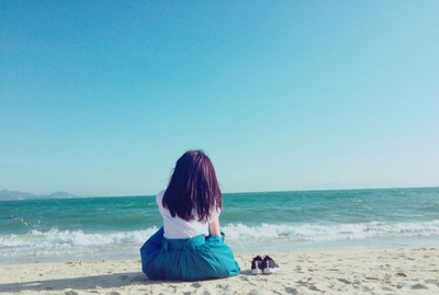 邵雨薇的写真-背影杀