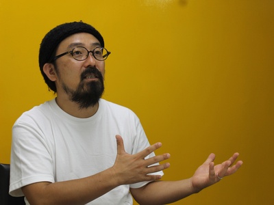 山下敦弘的写真