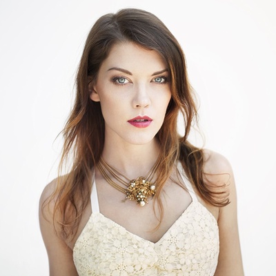 海莉·洛维特的写真