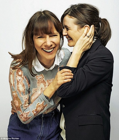 多莉·韦尔斯的写真