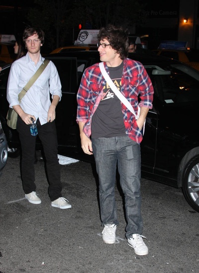 阿吉瓦·沙弗尔的写真