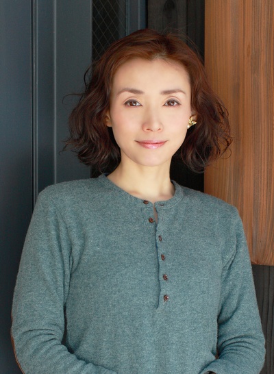 中岛朋子的写真