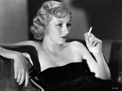 卡伦·莫利的写真