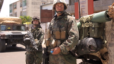 帕维尔·萨拉耶达的写真-虽然跟四哥一车的，但...