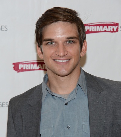 伊万·乔尼凯特的写真