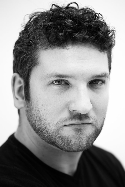 连姆·穆尔维的写真