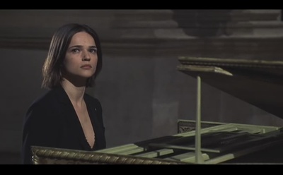 切瑞拉·凯瑟莉的写真