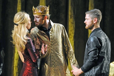 约翰·赫夫南的写真-Edward II at National ...