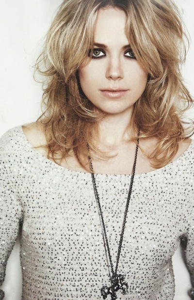 凯蒂娅·温特的写真-《Dexter》第七季里惊...