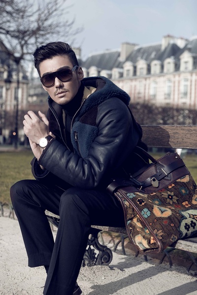 胡兵的写真-胡兵