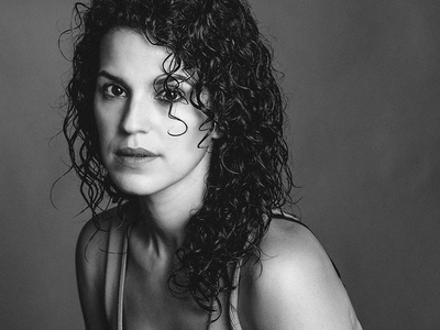 雪莉·拉米瑞克的写真