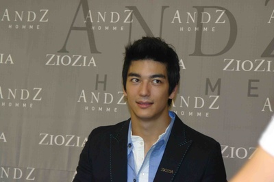 丹尼斯·吴的写真