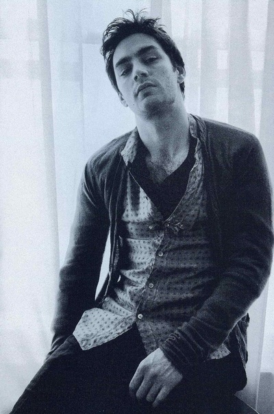 马修·麦克诺提的写真