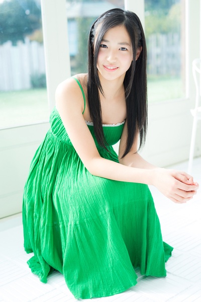 下尾美羽的写真