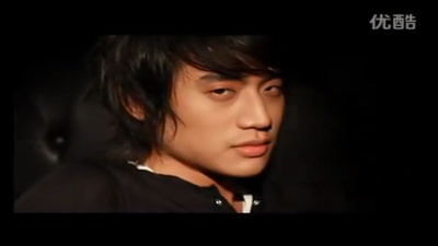 唐蓬·斯里皮帕特的写真