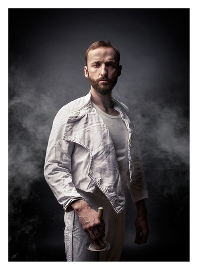 马特·阿万迪的写真