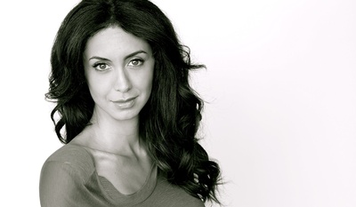 莫赞·玛诺的写真