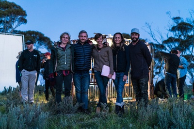 娜塔莎·旺加尼恩的写真